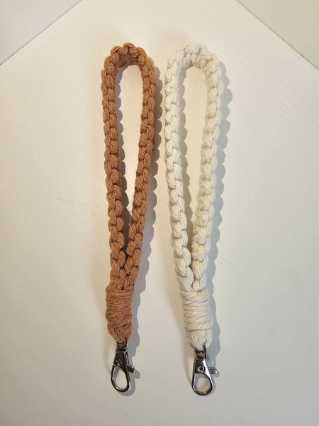 Macrame wristlet