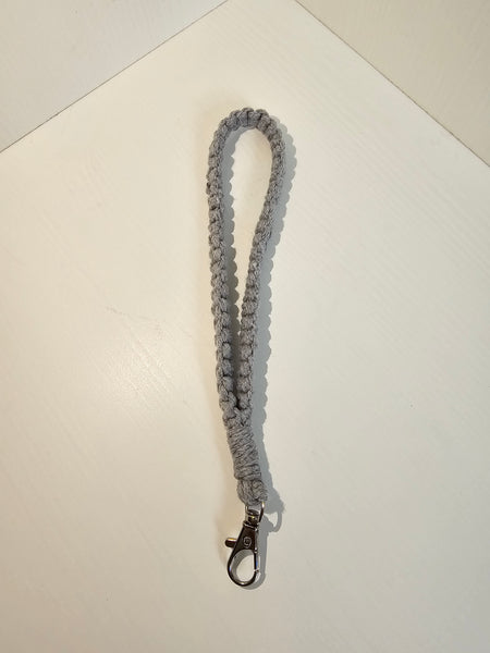 Macrame wristlet