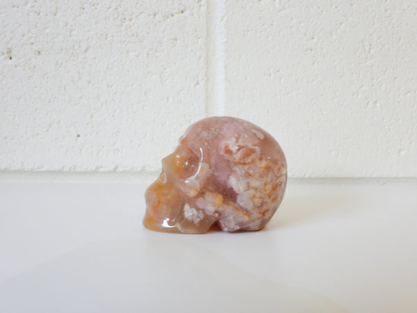 Flower Agate skull carving