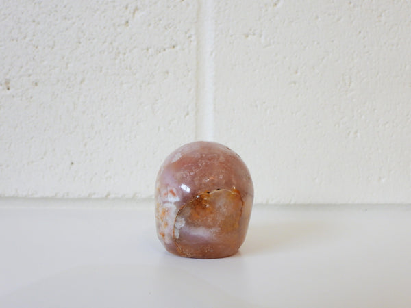 Flower Agate skull carving