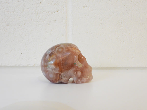 Flower Agate skull carving