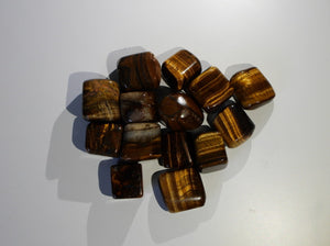 Tiger's Eye tumbles