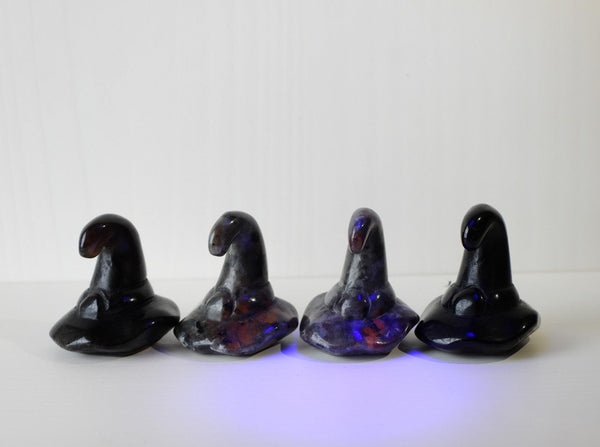 Mini witches hats