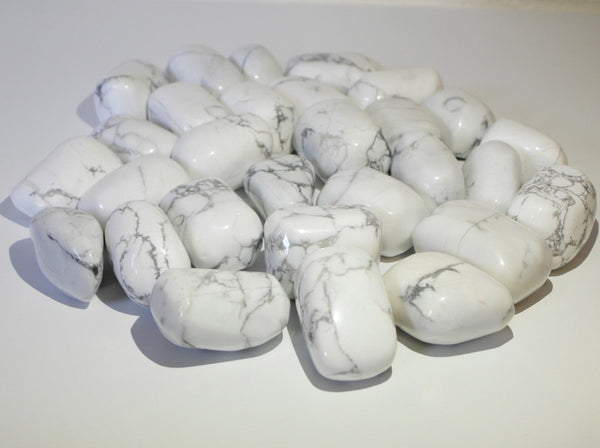 Howlite tumbles